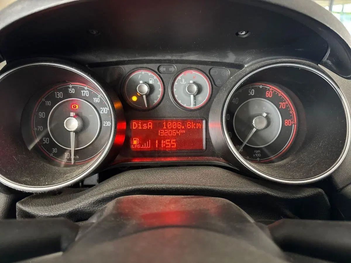 Fiat Punto usata a Torino (7)