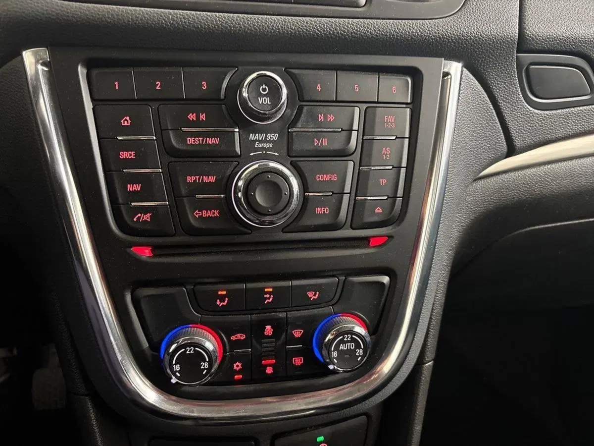 Opel Mokka usata a Torino (14)