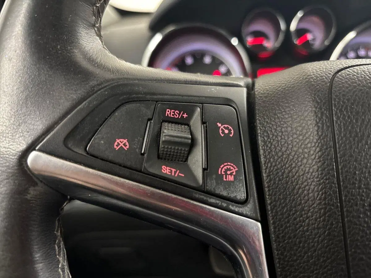 Opel Mokka usata a Torino (15)