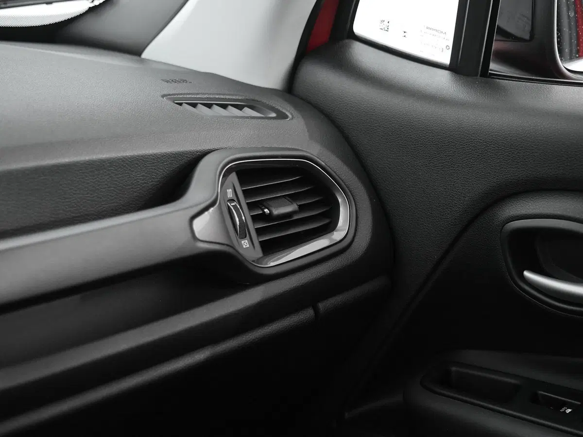 Jeep Renegade usata a Prato (16)