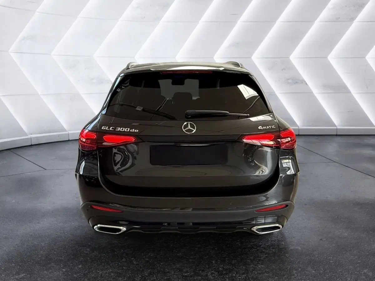 Mercedes-Benz GLC usata a Napoli (8)