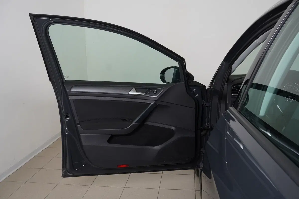 Volkswagen Golf usata a Perugia (14)