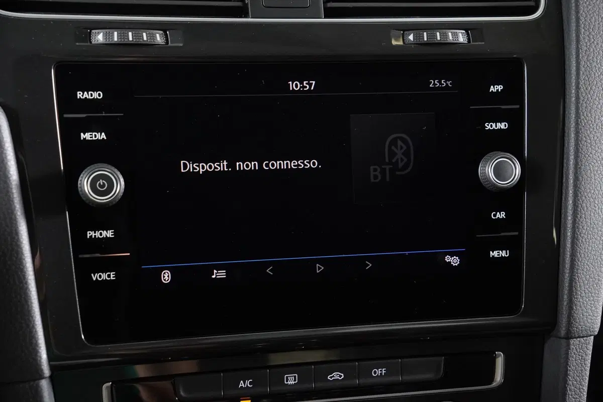 Volkswagen Golf usata a Perugia (18)