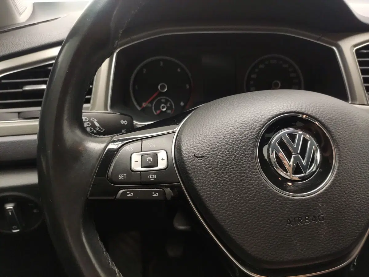 Volkswagen T-Roc usata a Avellino (19)