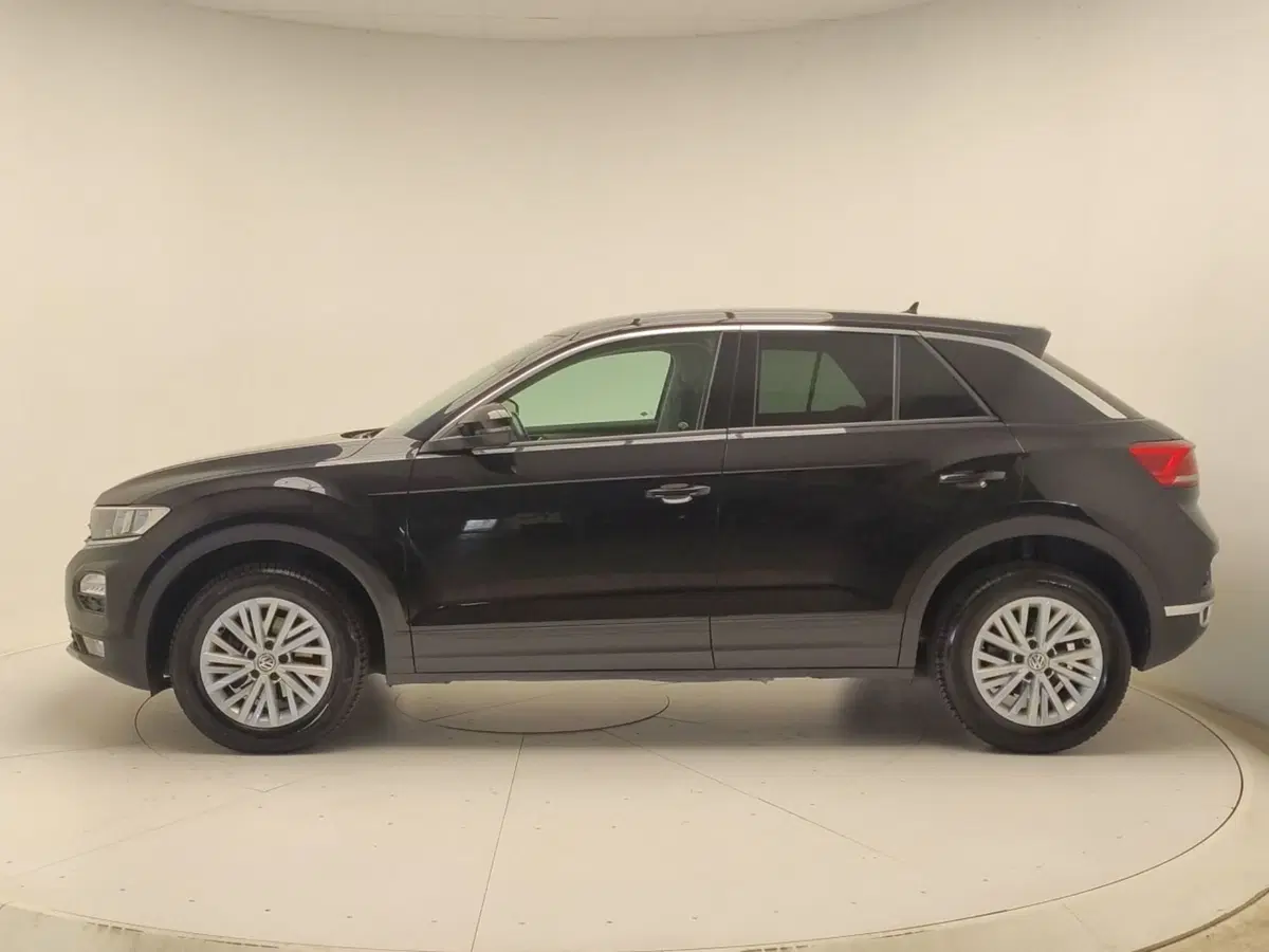 Volkswagen T-Roc usata a Avellino (4)