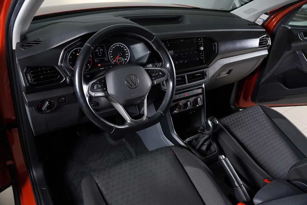 Volkswagen T-Cross usata a Perugia (15)