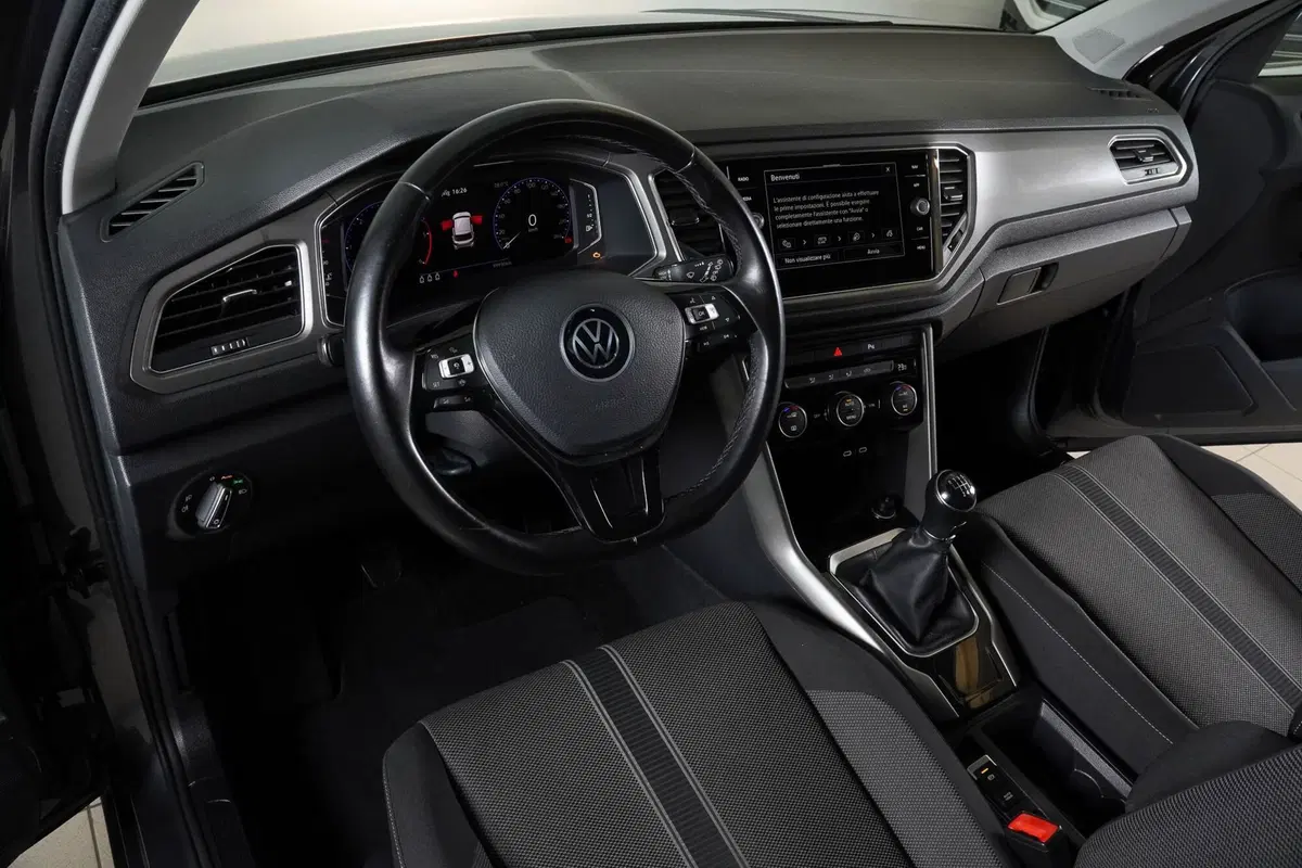 Volkswagen T-Roc usata a Perugia (15)
