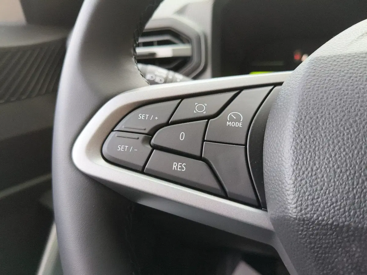 Dacia Duster nuova a Brescia (18)
