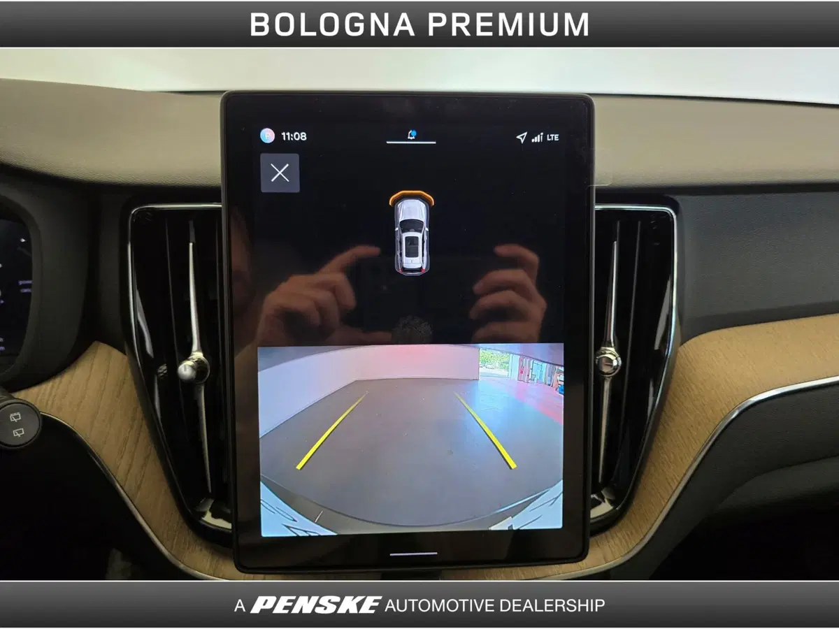 Volvo XC60 nuova a Bologna (11)