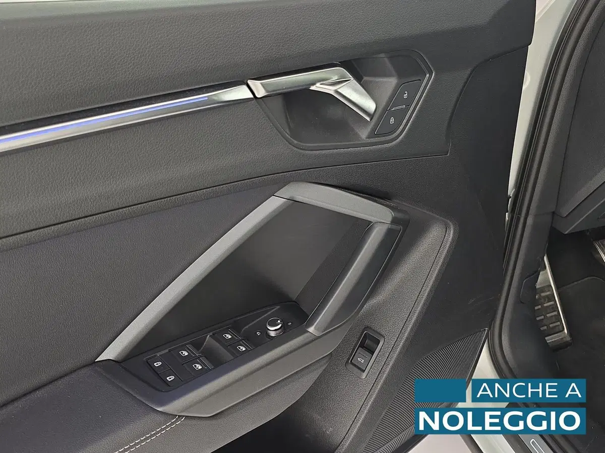 Audi Q3 Sportback usata a Alessandria (18)