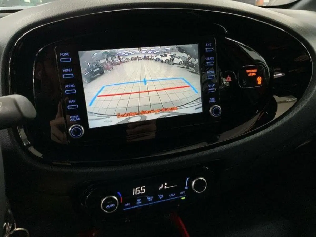 Toyota Aygo X usata a Perugia (10)