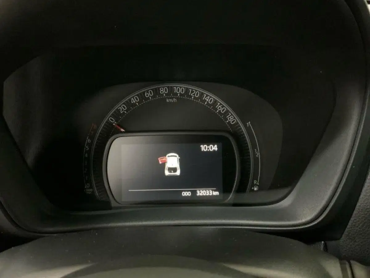 Toyota Aygo X usata a Perugia (7)