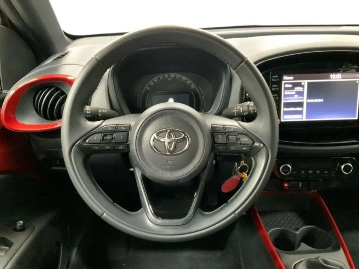 Toyota Aygo X usata a Perugia (9)