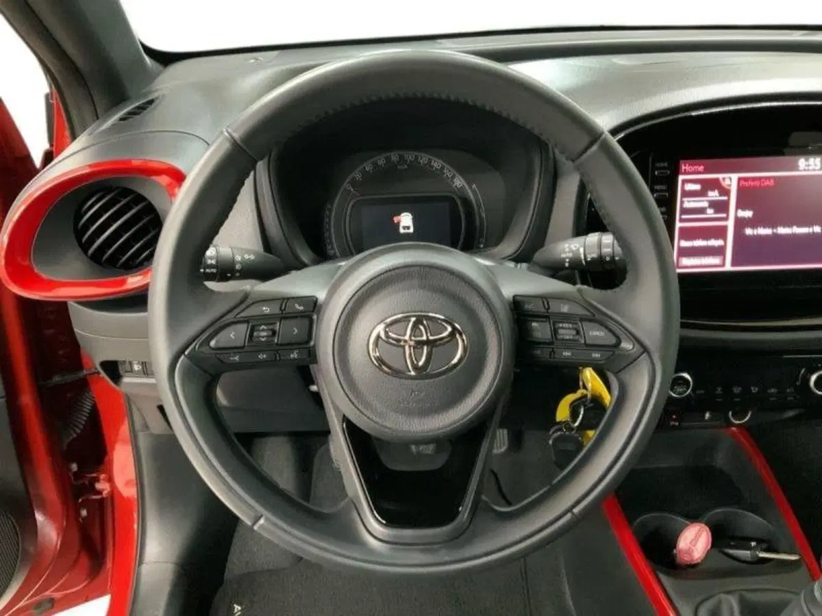 Toyota Aygo X usata a Perugia (9)