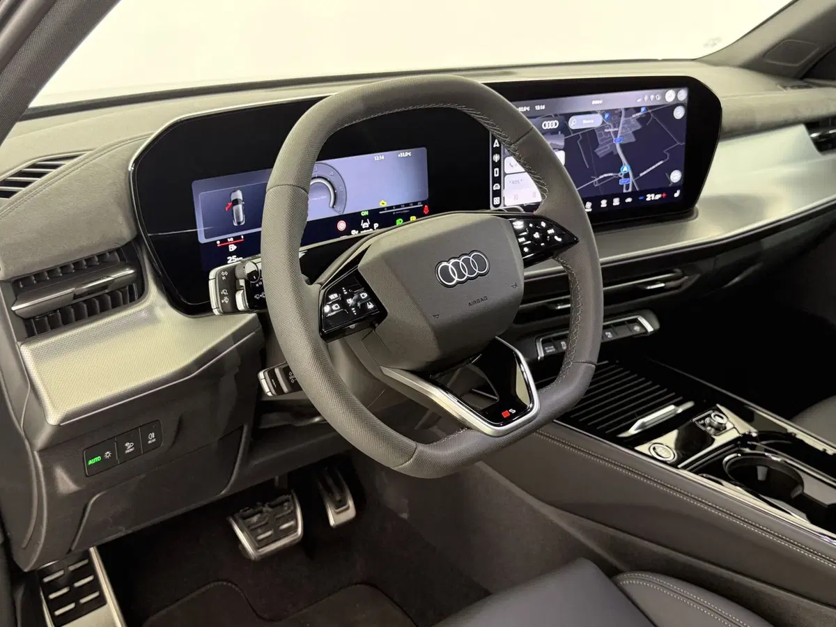Audi Q3 Sportback nuova a Perugia (10)