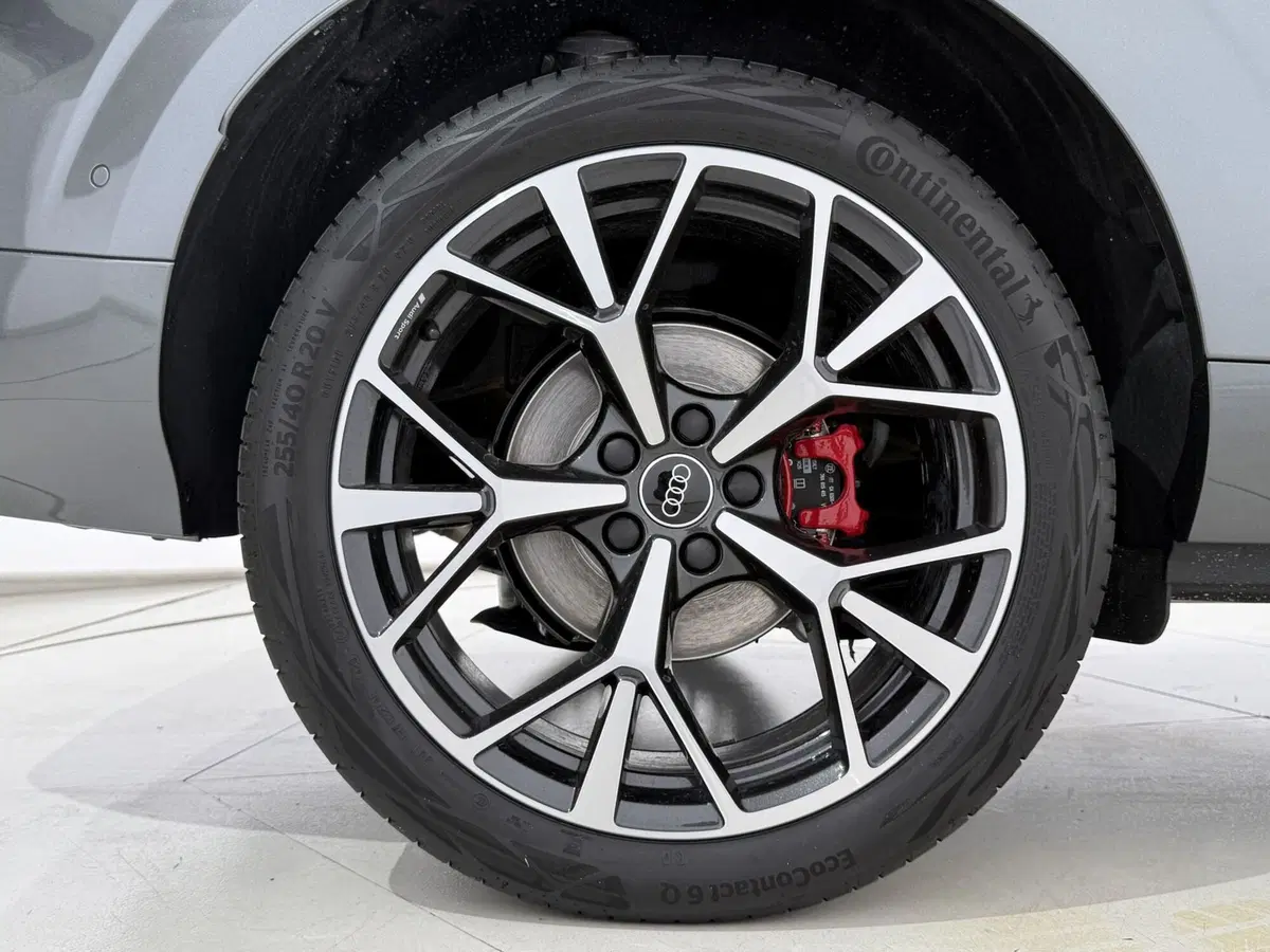 Audi Q3 Sportback nuova a Perugia (16)