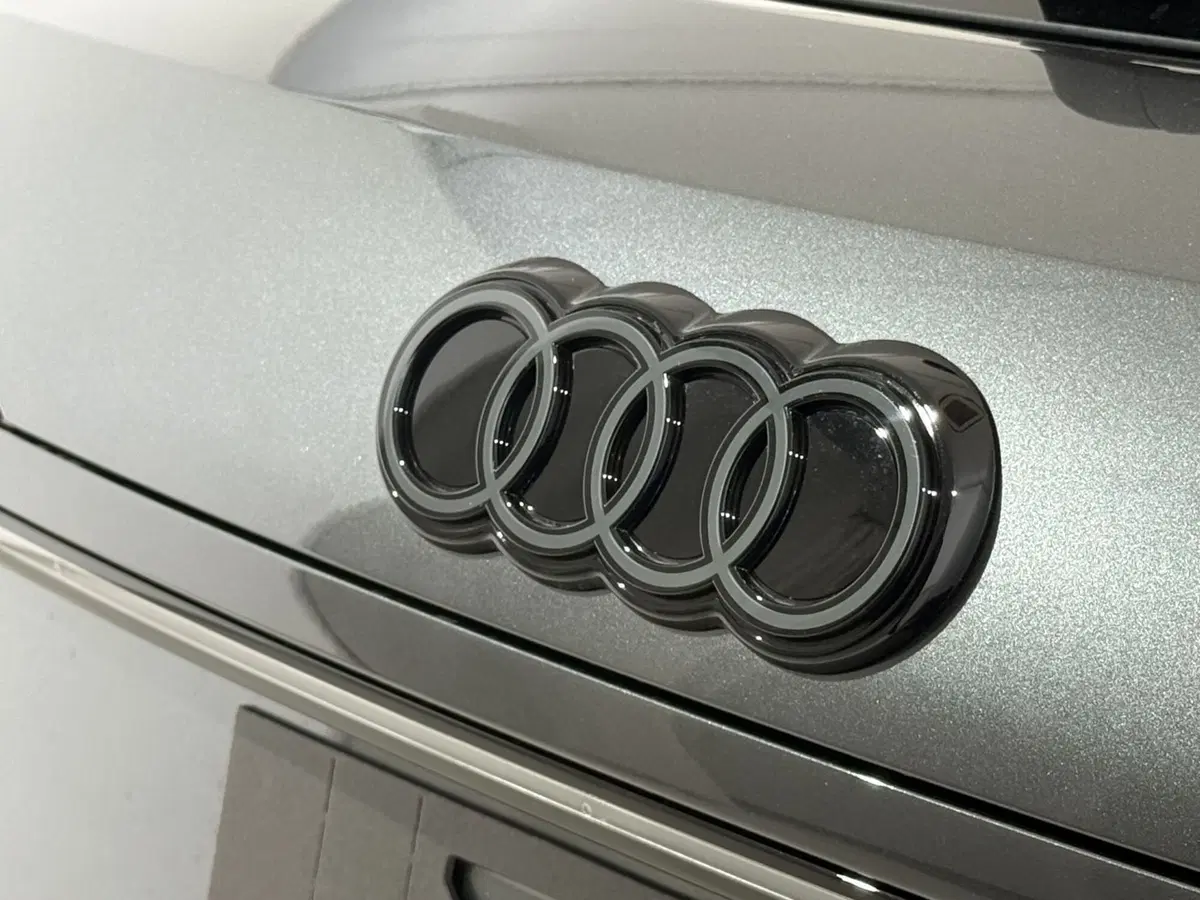 Audi Q3 Sportback nuova a Perugia (19)