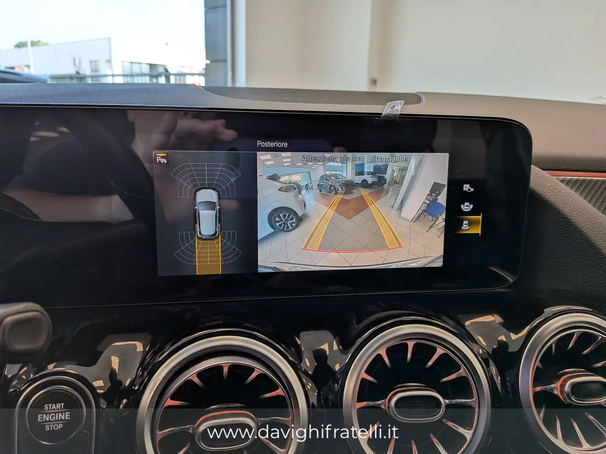 Mercedes-Benz GLA SUV usata a Cremona (14)