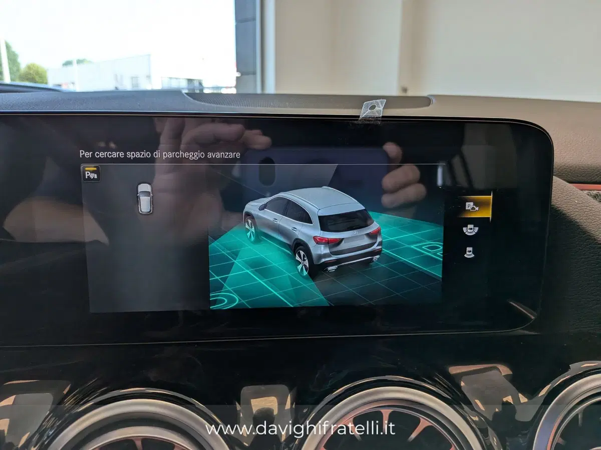 Mercedes-Benz GLA SUV usata a Cremona (16)