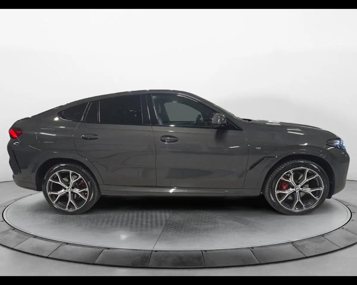 BMW X6 usata a Caserta (5)