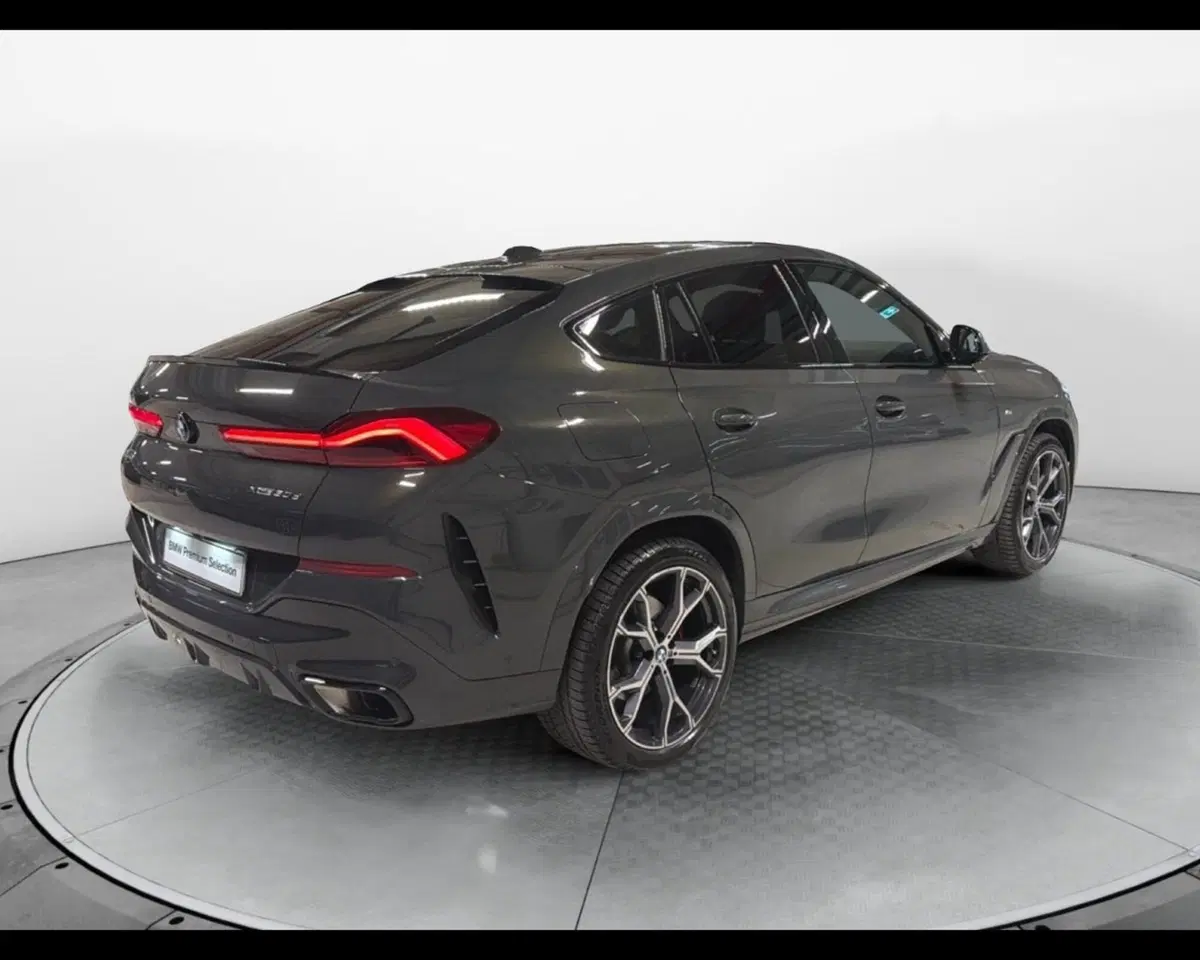 BMW X6 usata a Caserta (6)