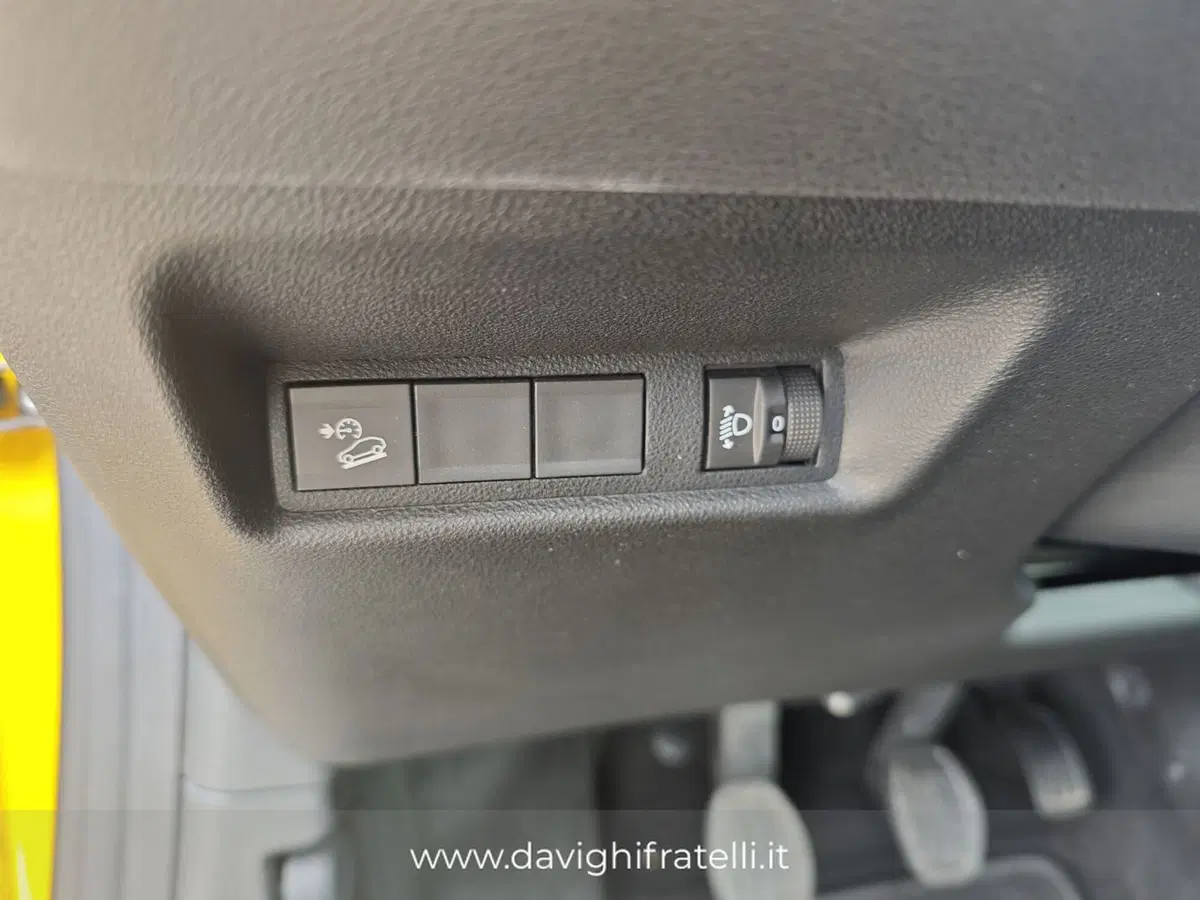 Jeep Avenger usata a Parma (18)