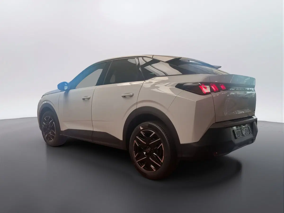 Peugeot 3008 nuova a Varese (3)