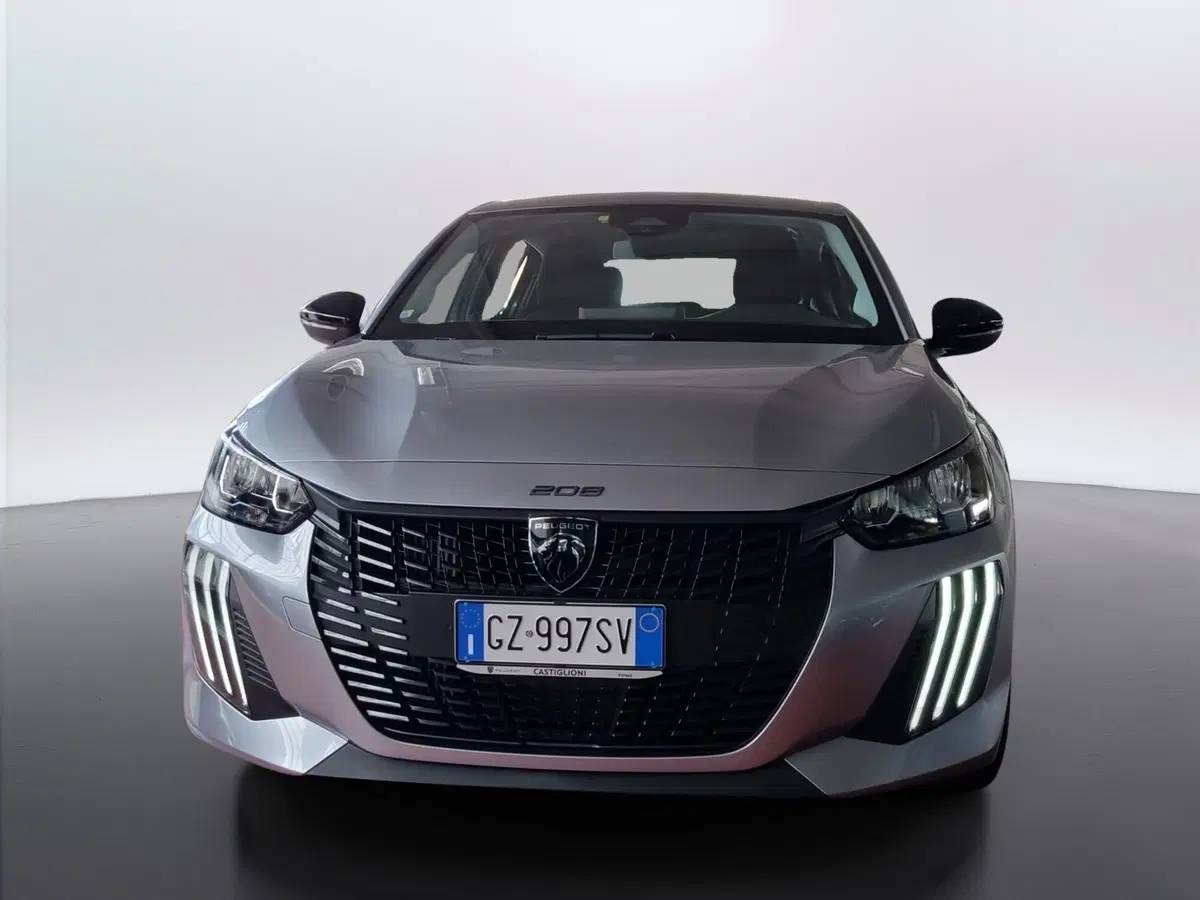 Peugeot 208 usata a Varese (4)