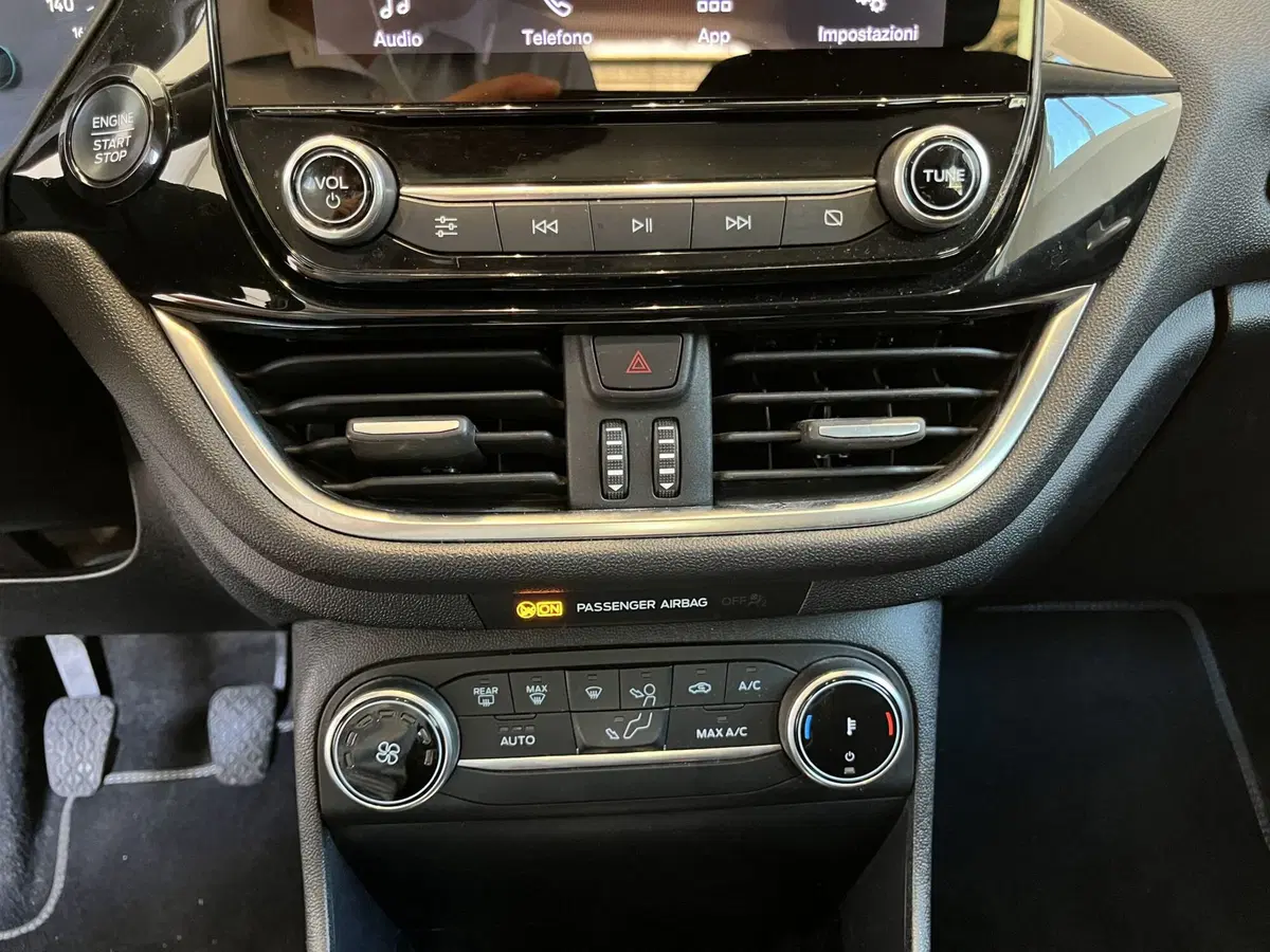 Ford Fiesta usata a Vercelli (12)