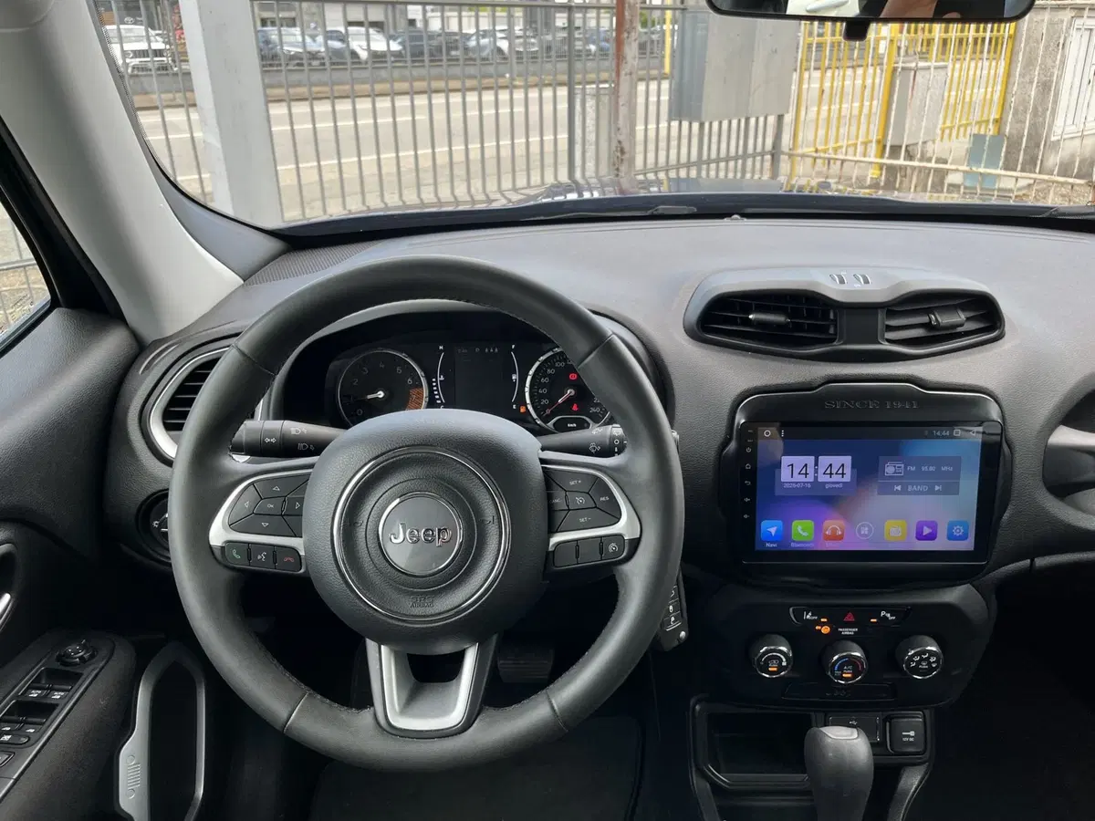 Jeep Renegade usata a Vercelli (13)