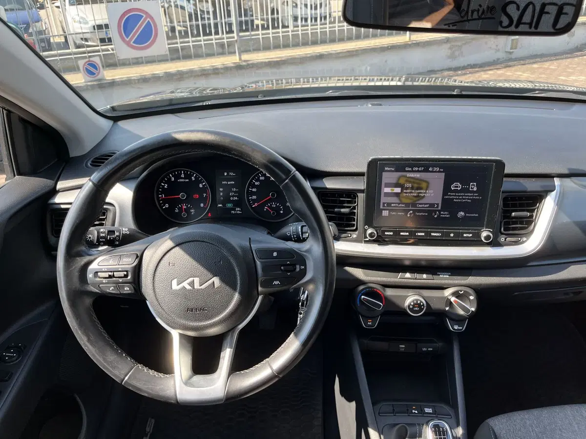 Kia Stonic usata a Vercelli (12)