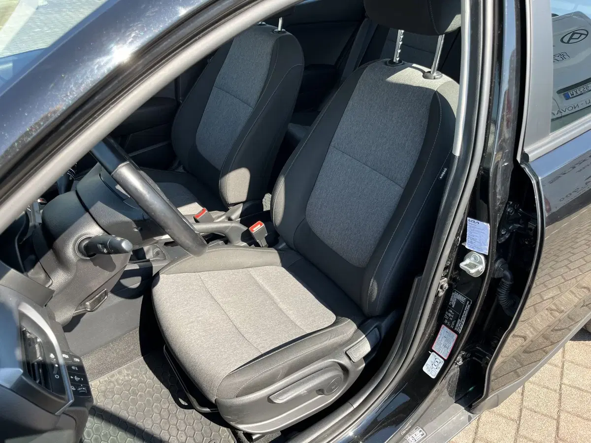 Kia Stonic usata a Vercelli (13)