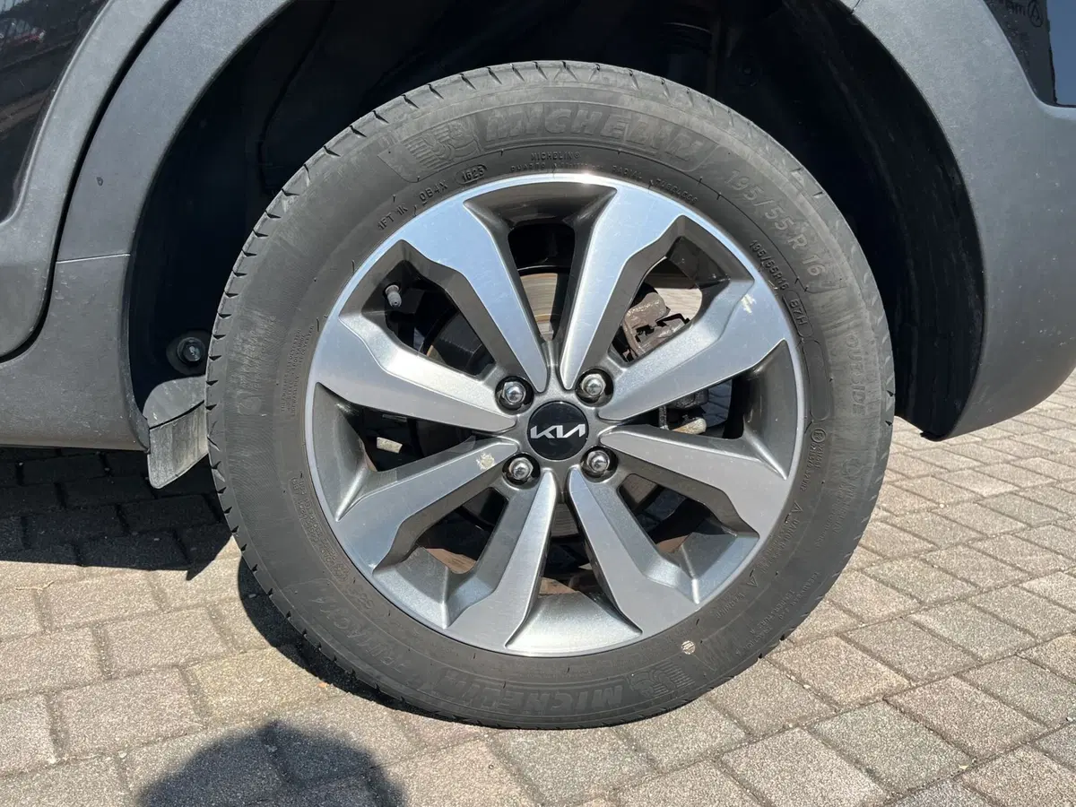 Kia Stonic usata a Vercelli (15)