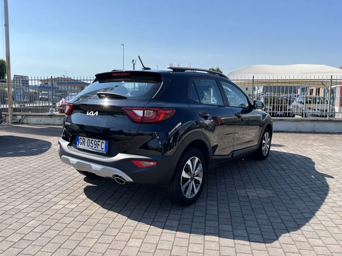 Kia Stonic usata a Vercelli (4)