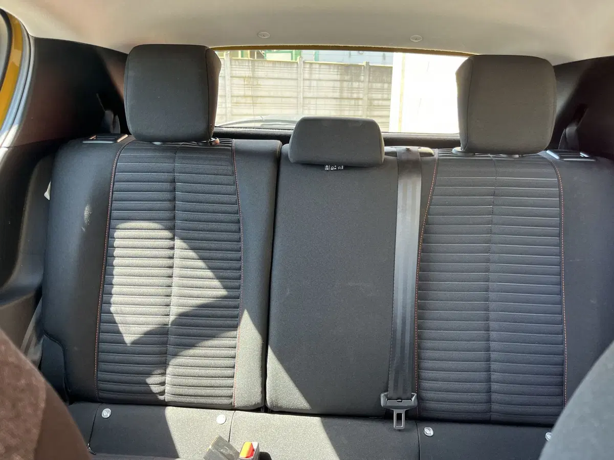 Peugeot 208 usata a Vercelli (7)