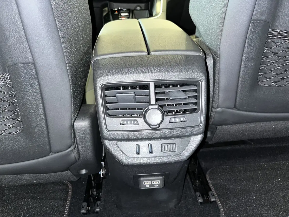 Peugeot 5008 usata a Vercelli (15)