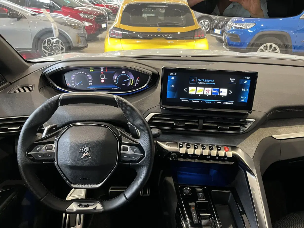 Peugeot 5008 usata a Vercelli (17)