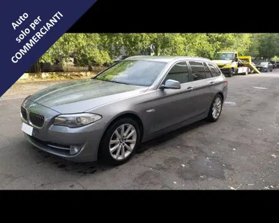 BMW Serie 5 Touring 520d del 2012 usata a Cesena