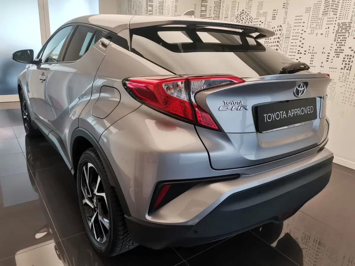 Toyota Toyota C-HR usata a Bergamo (5)