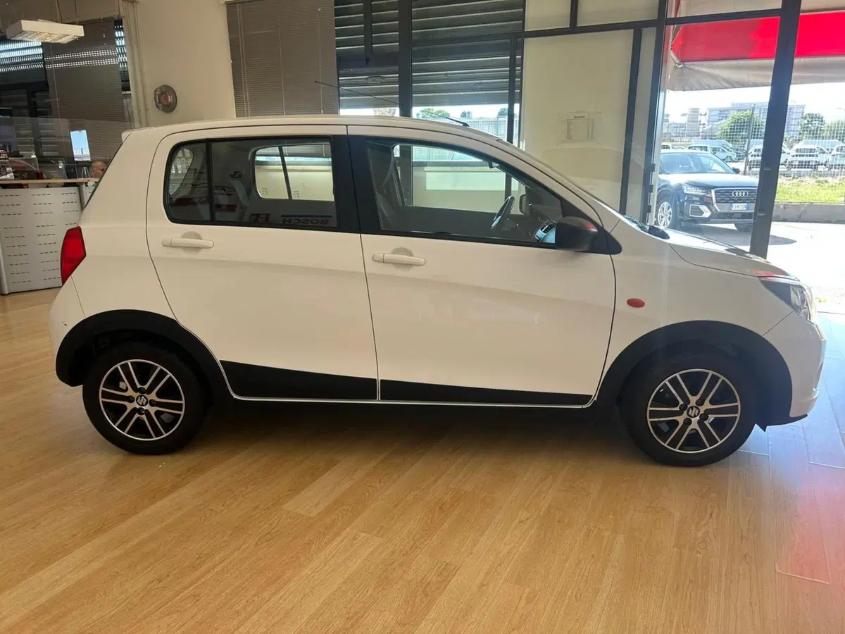 Suzuki Celerio usata a Bari (4)