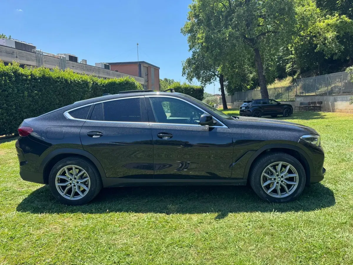 BMW X6 usata a Salerno (14)