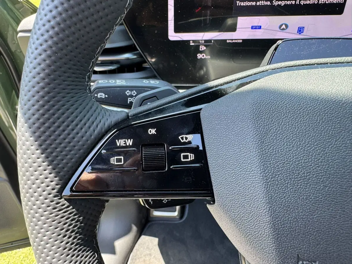 Audi Q5 Sportback nuova a Salerno (19)