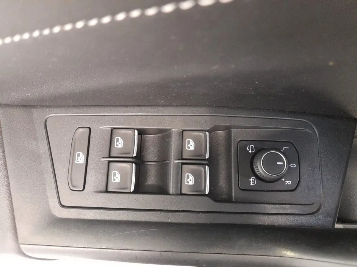 Volkswagen T-Roc usata a Bologna (9)