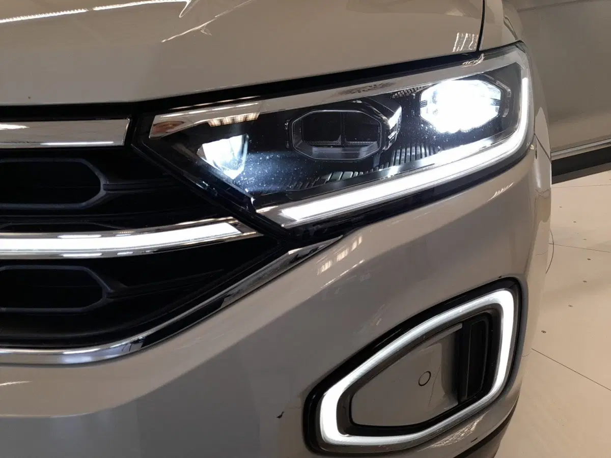 Volkswagen T-Roc usata a Bologna (8)
