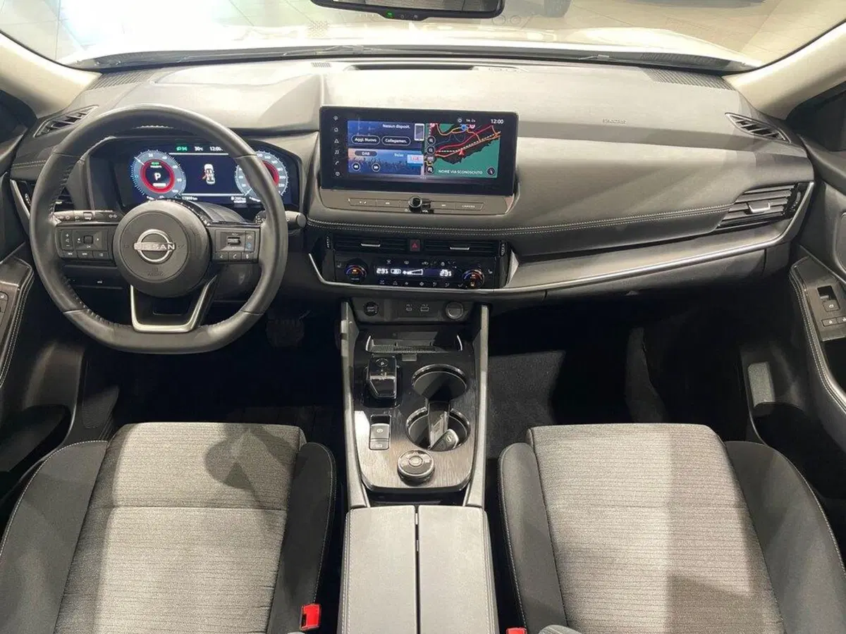 Nissan X-Trail usata a Sondrio (12)
