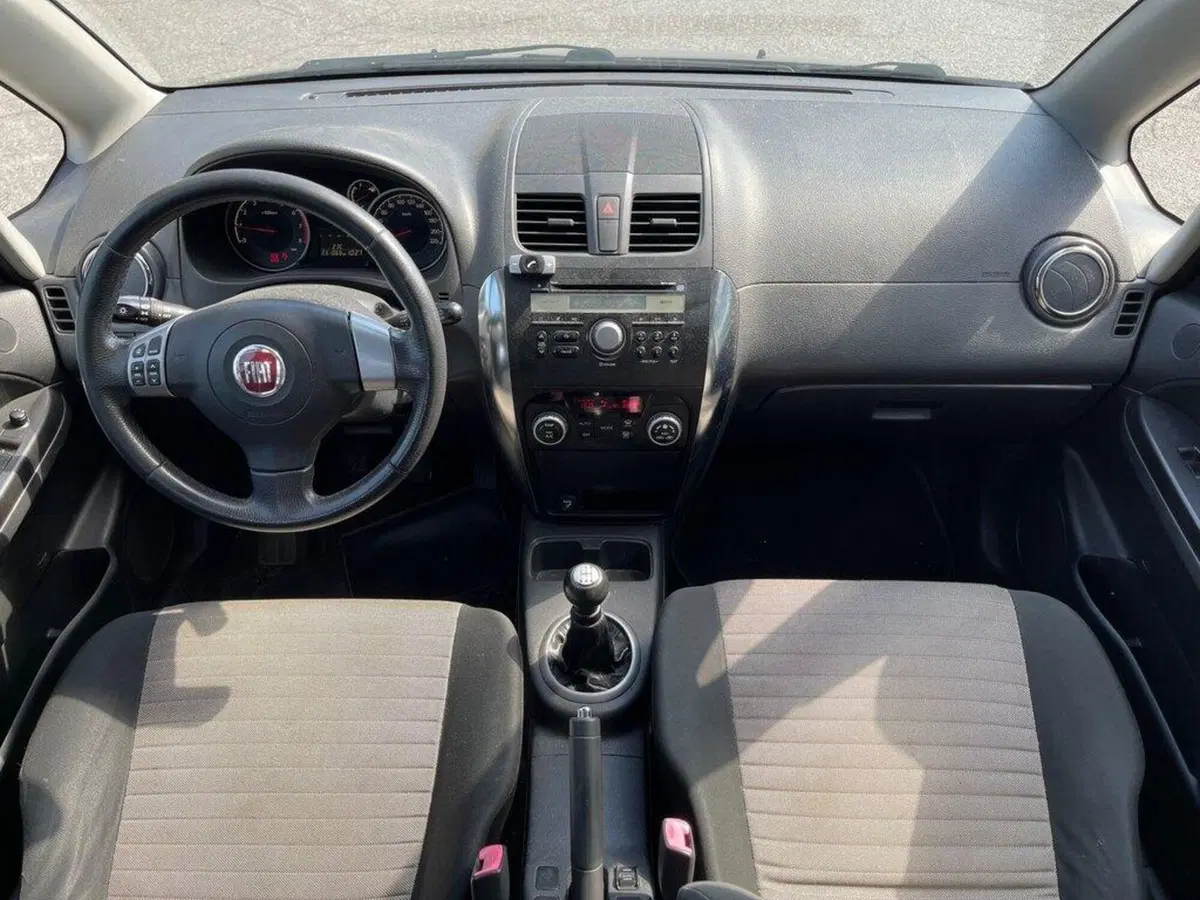 Fiat Sedici usata a Sondrio (12)