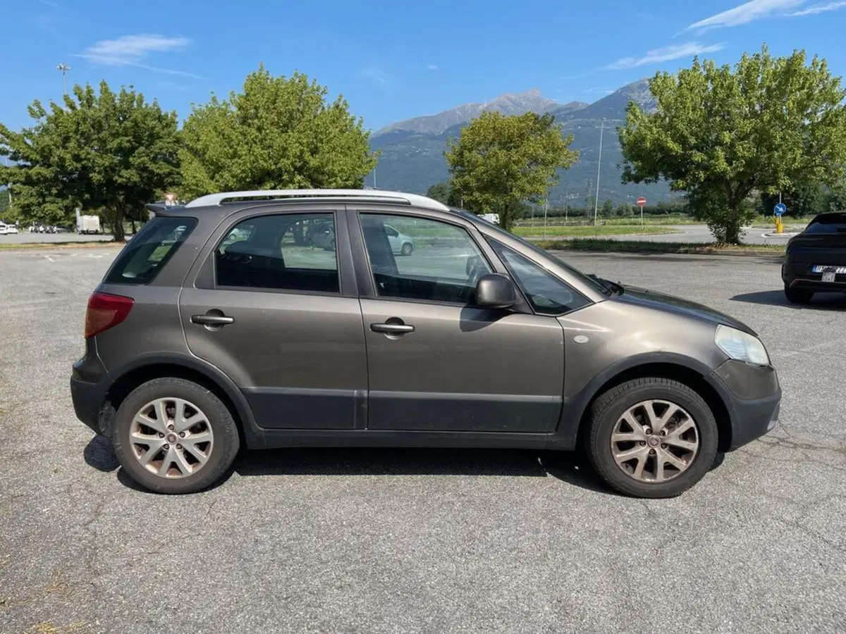 Fiat Sedici usata a Sondrio (2)