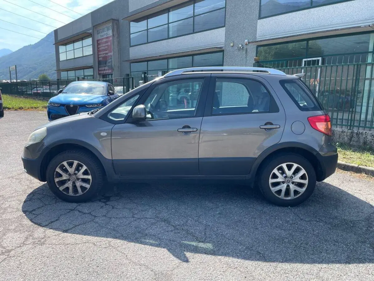 Fiat Sedici usata a Sondrio (6)