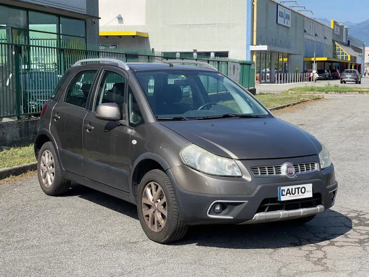 Fiat Sedici usata a Sondrio (7)