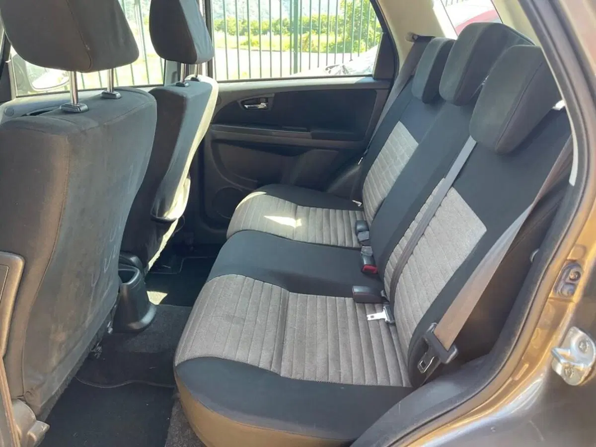 Fiat Sedici usata a Sondrio (11)